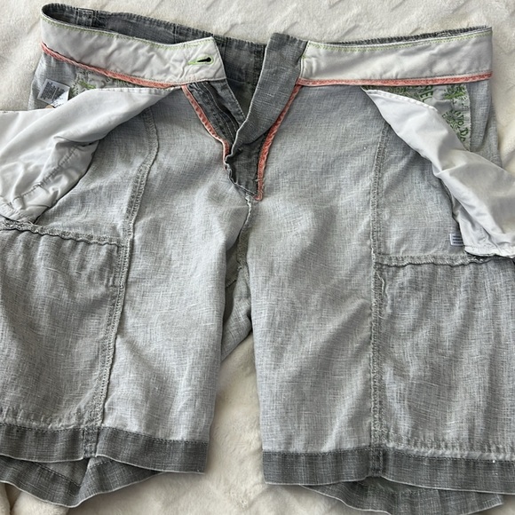 Tommy Bahama Relax Linen Cargo Shorts Men's 32 Gray - Picture 9 of 10